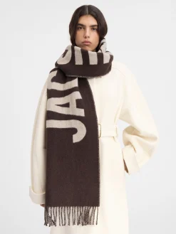 De Jacquemus sjaal