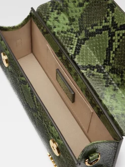 De lange Chiquito met gesp