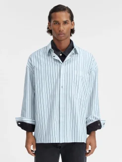 Het shirt met lange mouwen