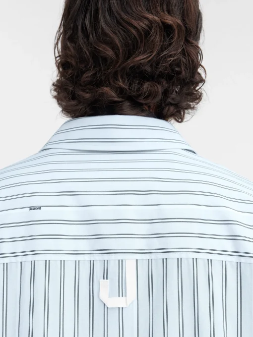 Het shirt met lange mouwen